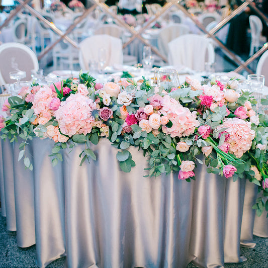 Beautiful-Round-Tablecloths-CVLinens