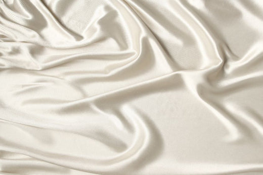 beautiful-white-satin-linens