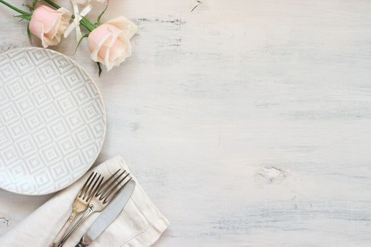white-table-napkin