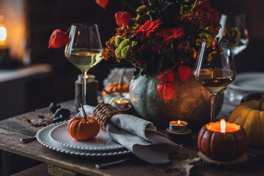 beautiful-halloween-table-settings