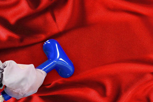 crinkle-smooth-red-fabric 