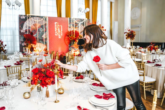 elegant-red-decorations
