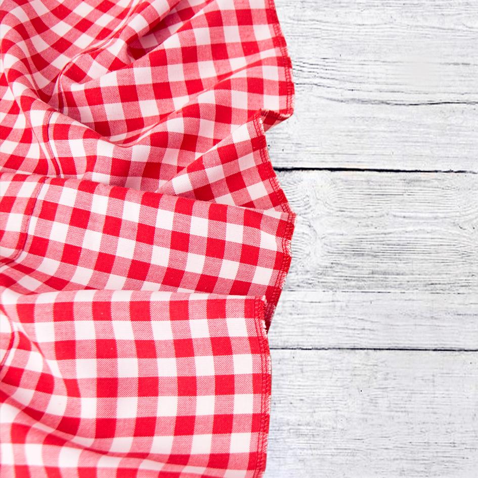 Checkered Tablecloths in Polyester - CV Linens