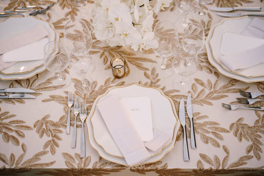 pattern-wedding-dinner-table