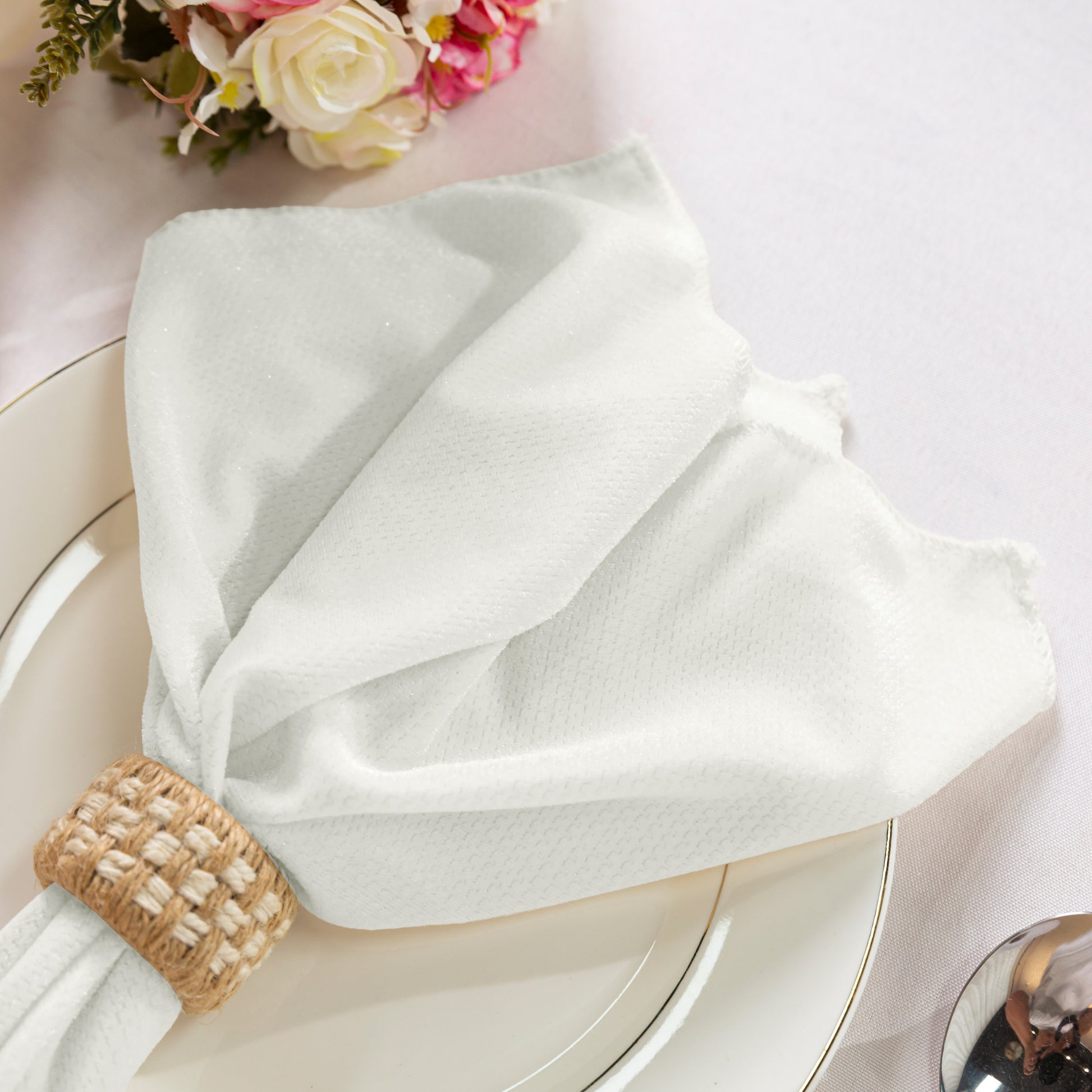 5 pcs/pk Glitter Velvet 20"x20" Linen Napkin Ivory with a burlap napkin ring, close up