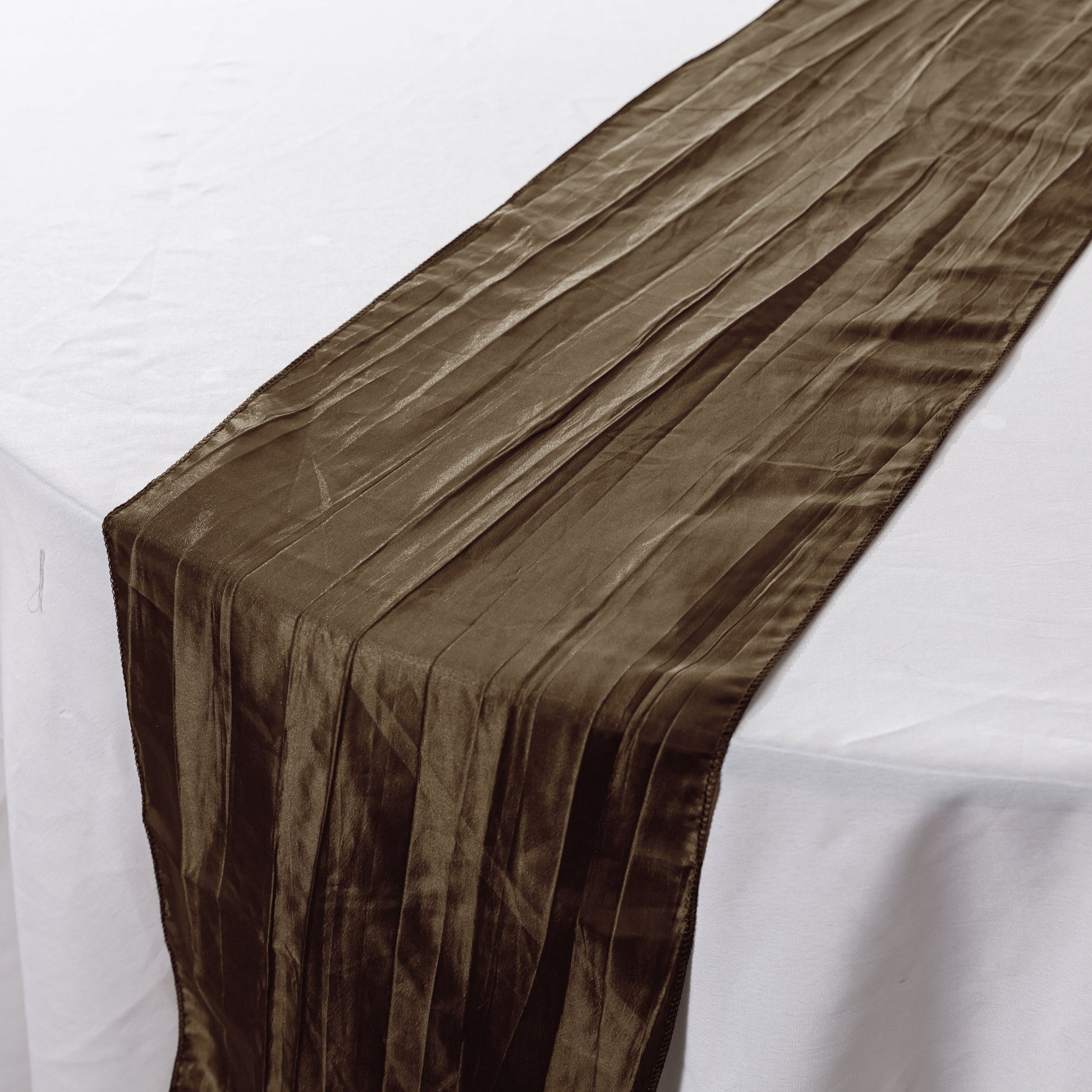 Accordion Crinkle Taffeta Table Runner Chocolate close up