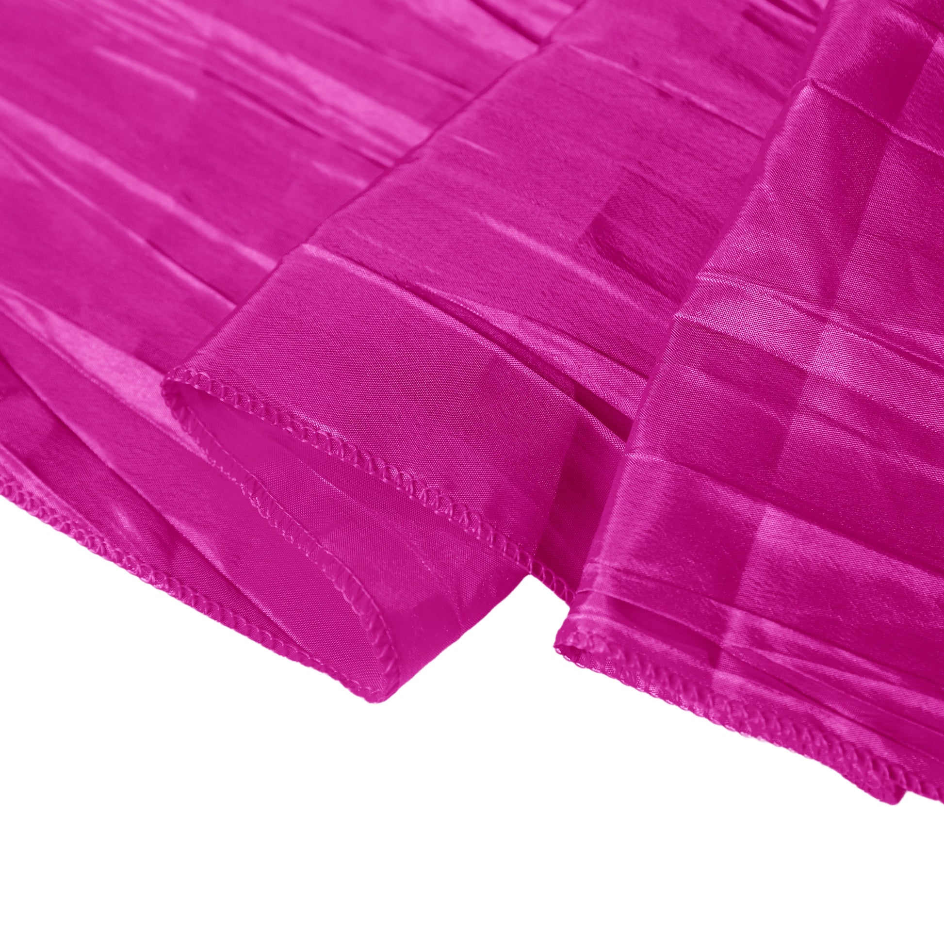 Accordion Crinkle Taffeta Table Runner Fuchsia serged edge close up