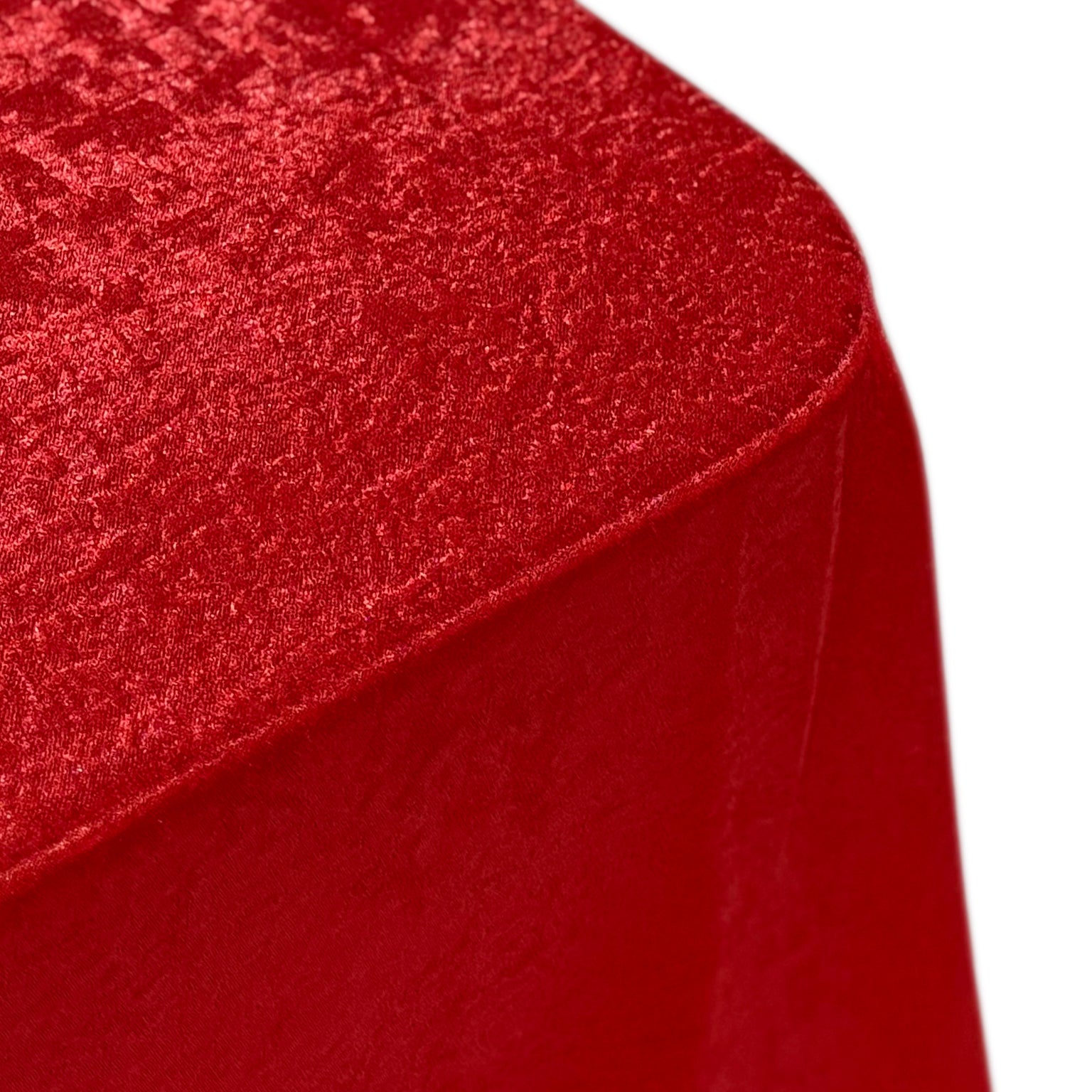 Crinkle Shimmer 90"x156" Rectangular Tablecloth Red edge view