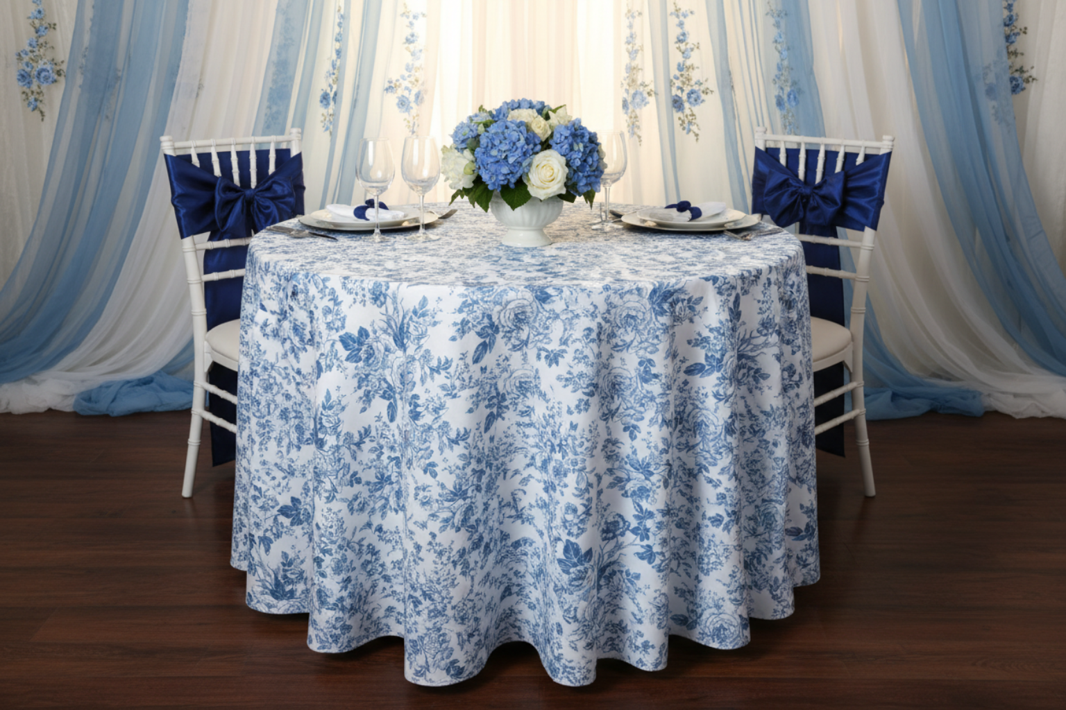sweetheart table with French Toile 132" Round Tablecloth - Blue