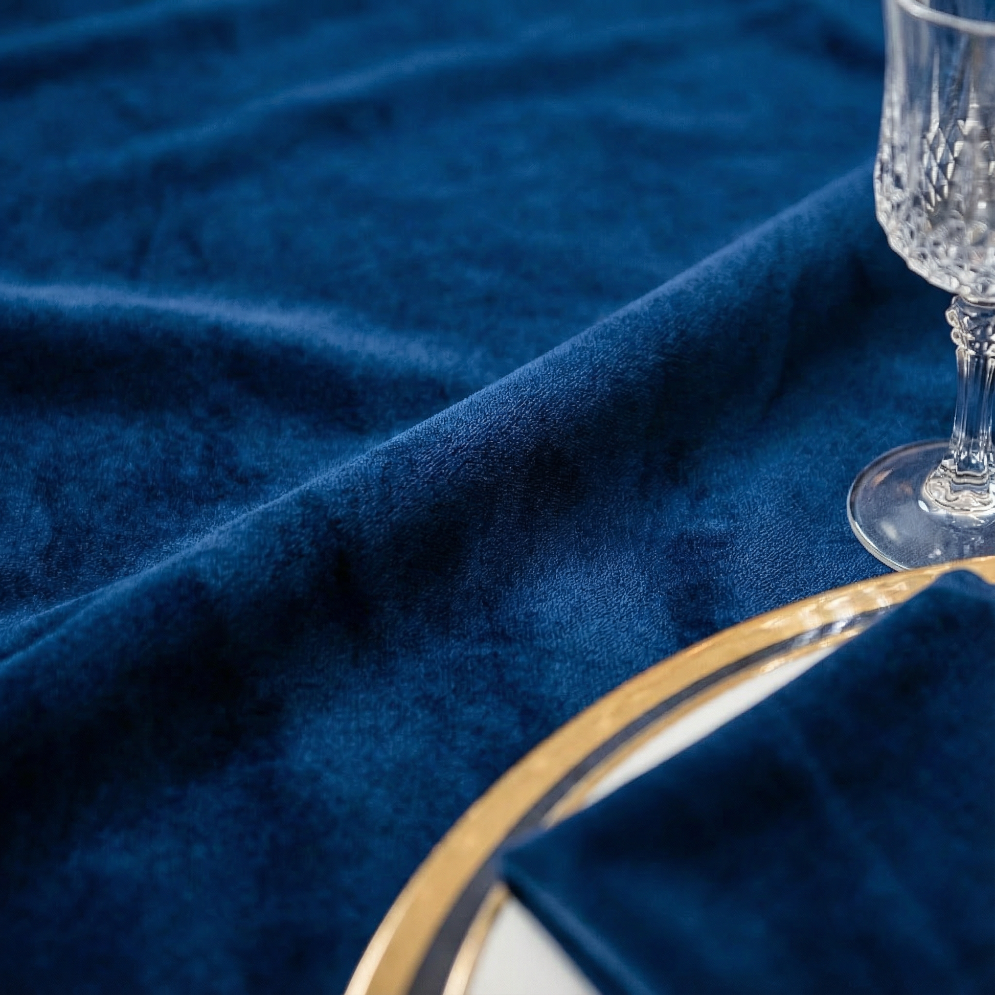 Velvet 120" Round Tablecloth - Navy Blue - CV Linens
