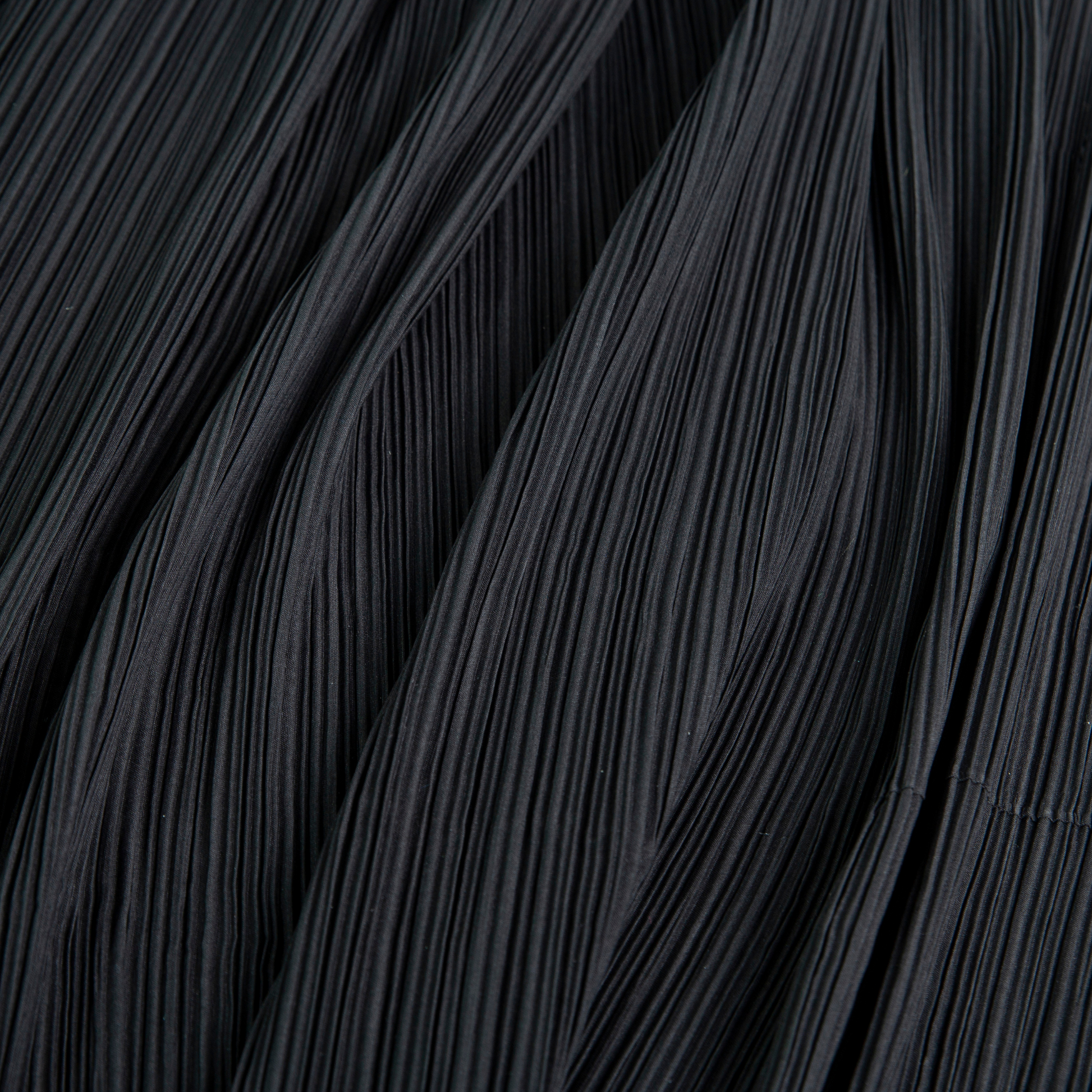 Pleated Crinkle DIY Textured Fabric 10 yards - Black