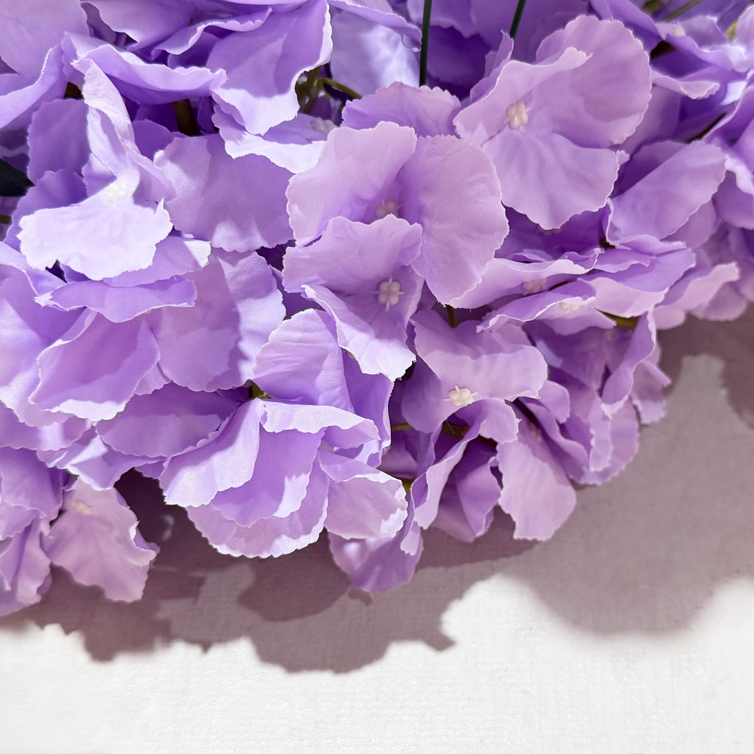 2 pcs/pk Premade Flower Backdrop Arch/Table Runner Decor Lavender close up 
