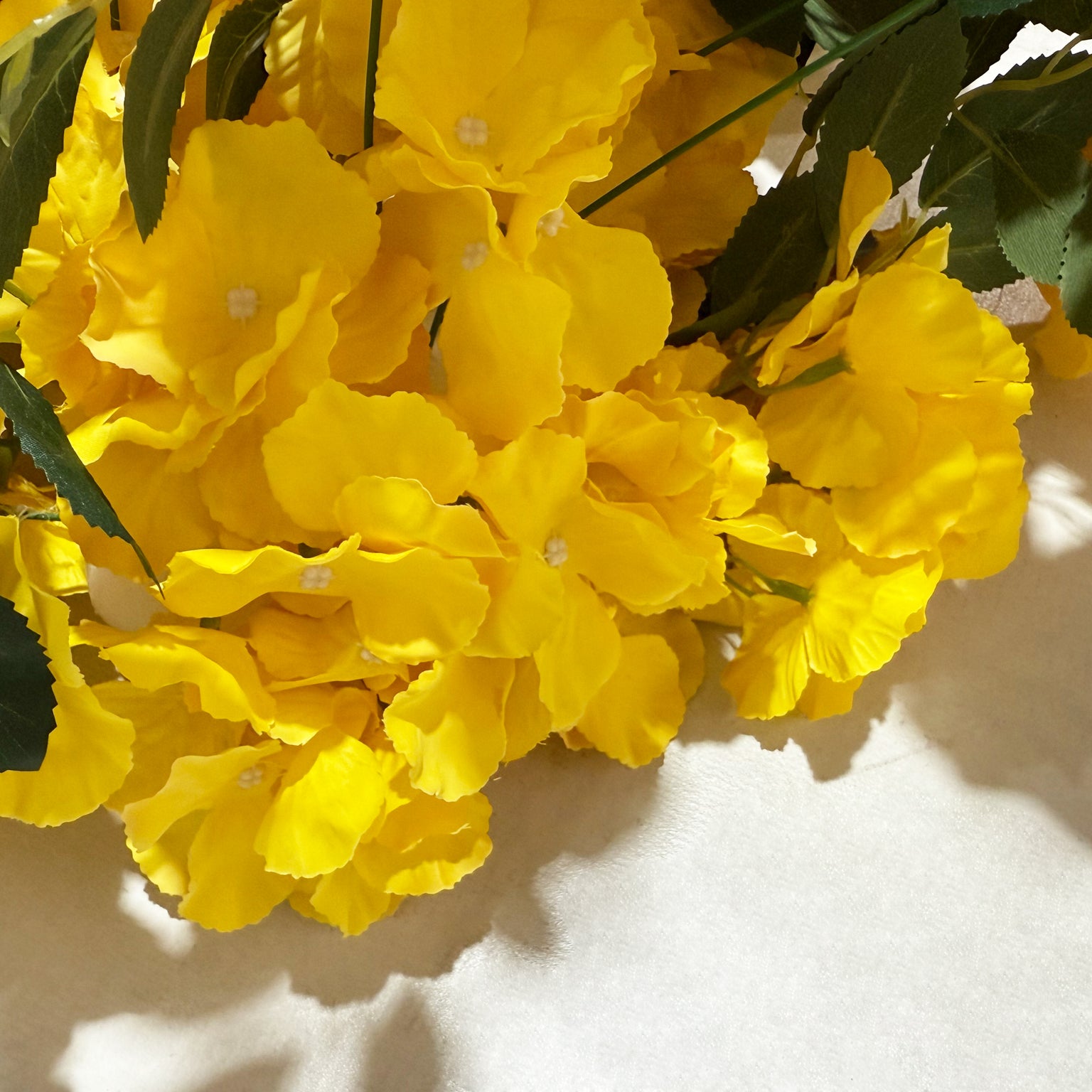 2 pcs/pk Premade Flower Backdrop Arch/Table Runner Decor Pastel Yellow close up