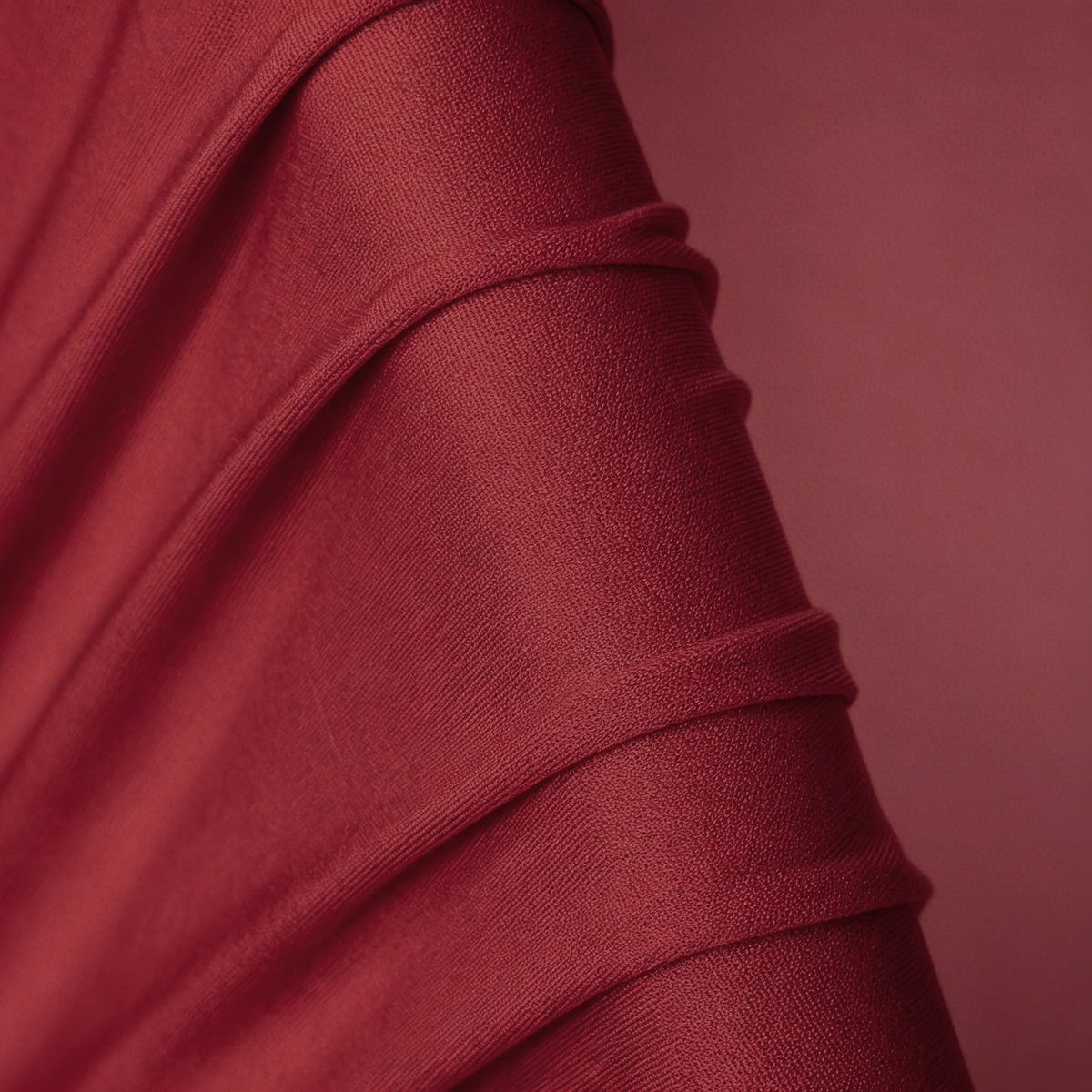 Ruched Spandex Cover for 3D Tilted Heart Backdrop Prop Stand - Apple Red - CV Linens