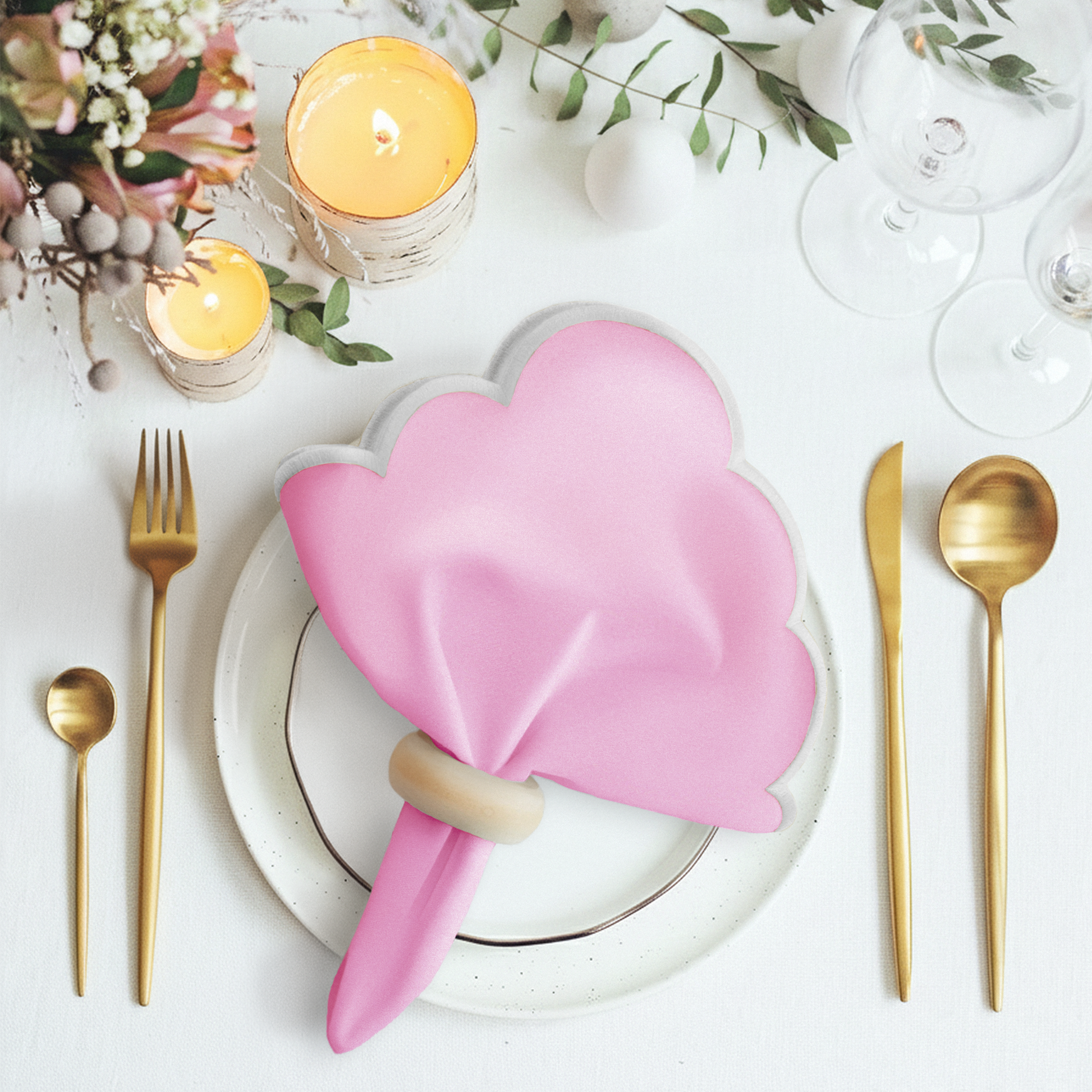 4 pc/pk Scalloped Edge Linen Napkin Pink/White Trim with napkin ring, charger plate, and candles