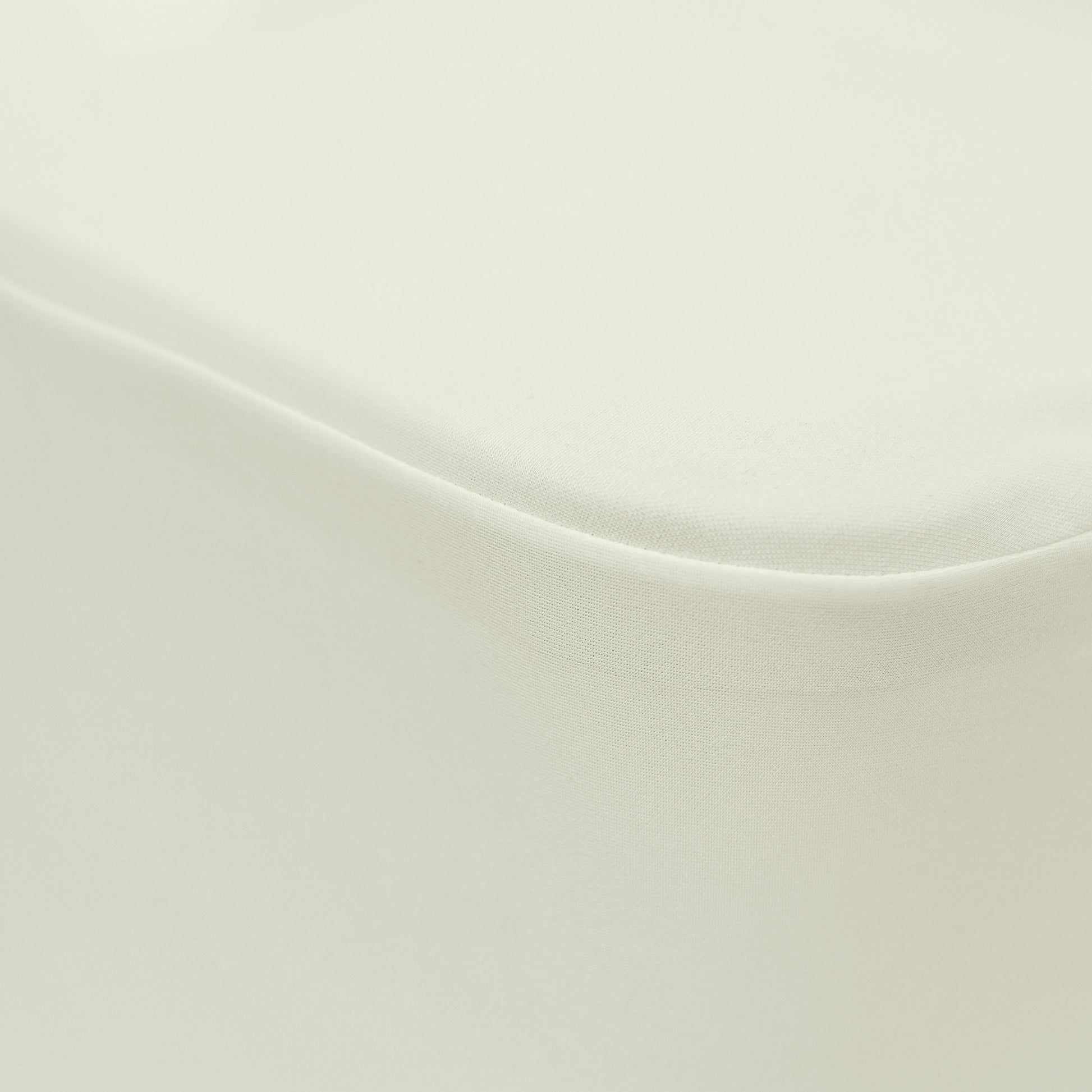 Scuba Folding Chair Cover Ivory seat seam close up