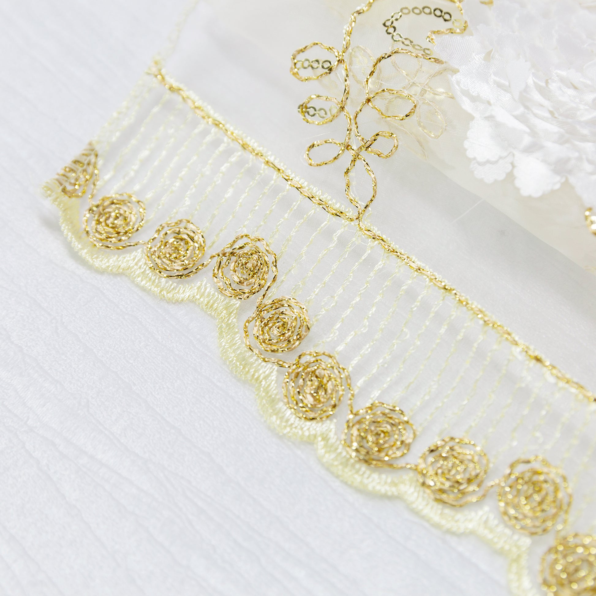 Vintage Veil Embroidery Table Runner Gold/Ivory close up view