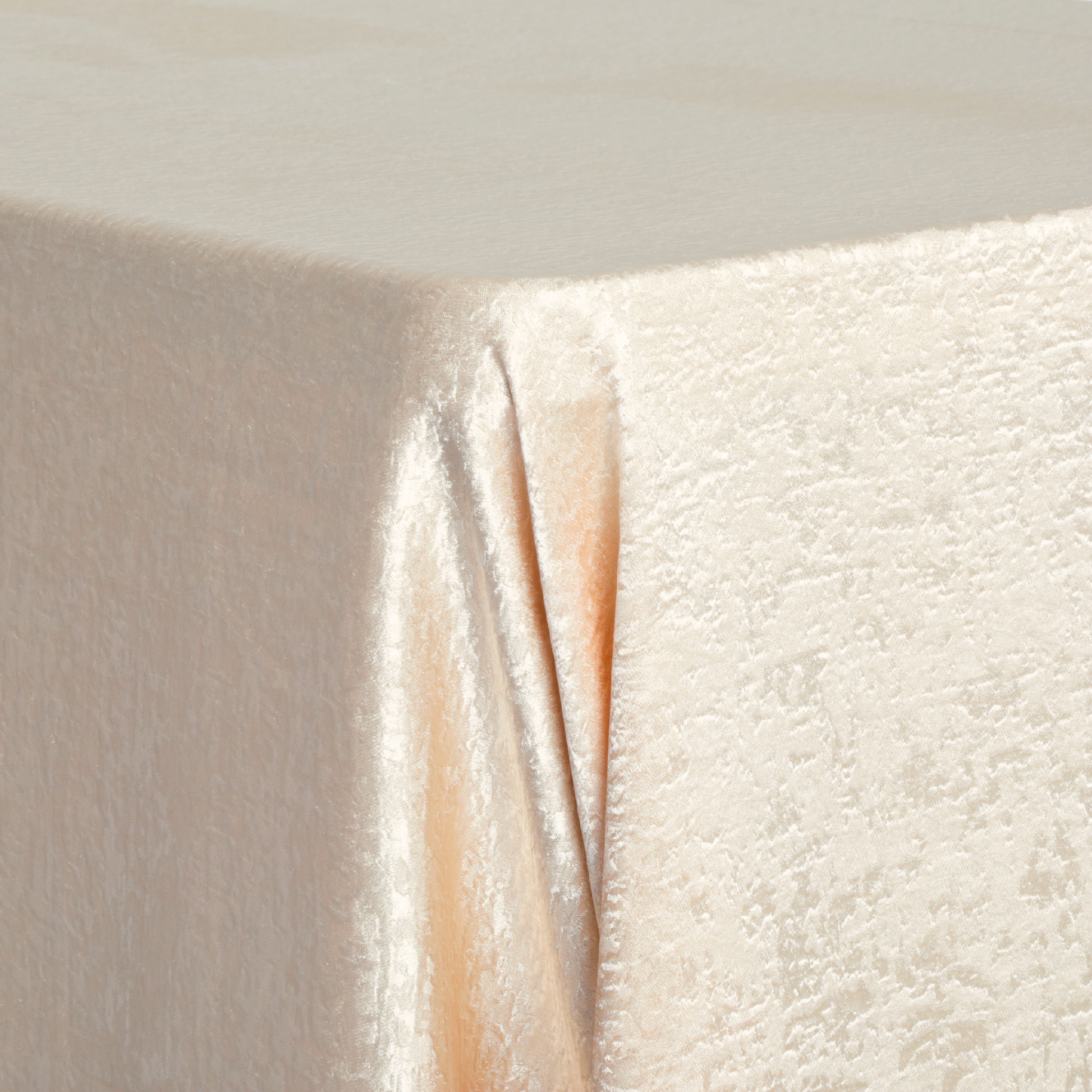 Crinkle Shimmer 90"x132" Rectangular Tablecloth - Champagne