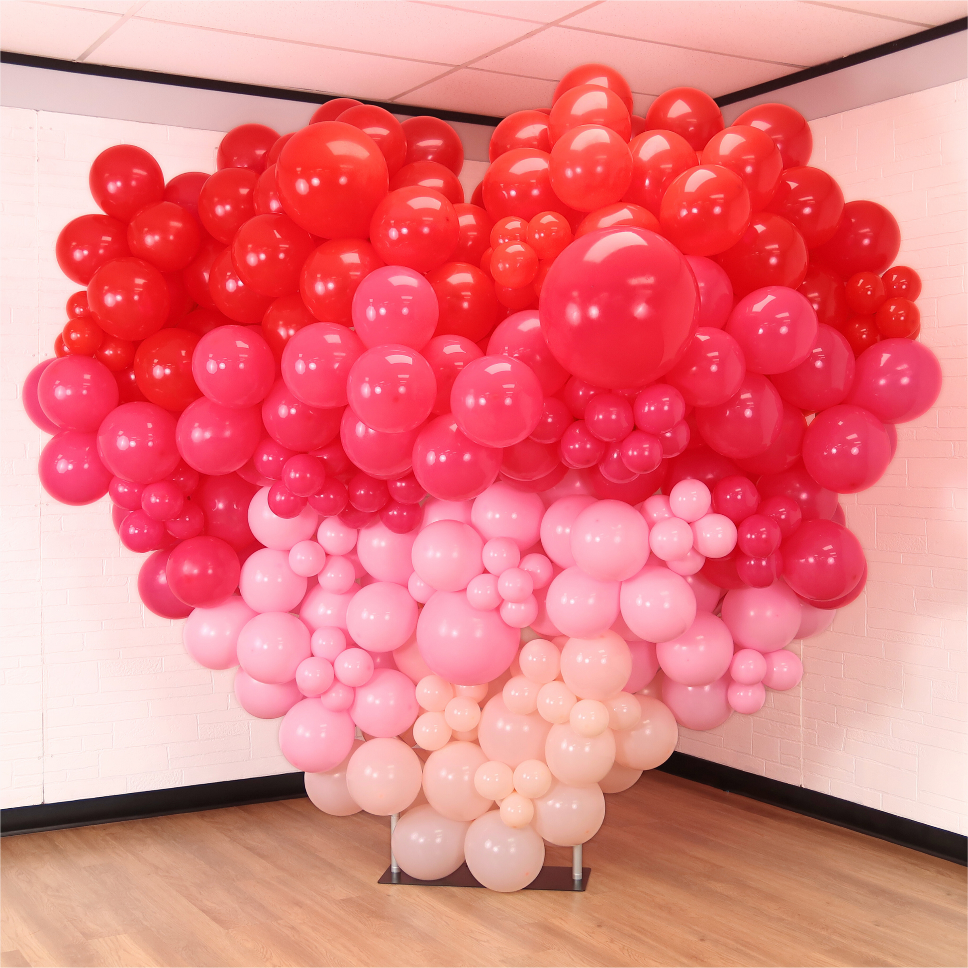 10” Latex Balloons Fuchsia  For Birthdays & Parties– CV Linens