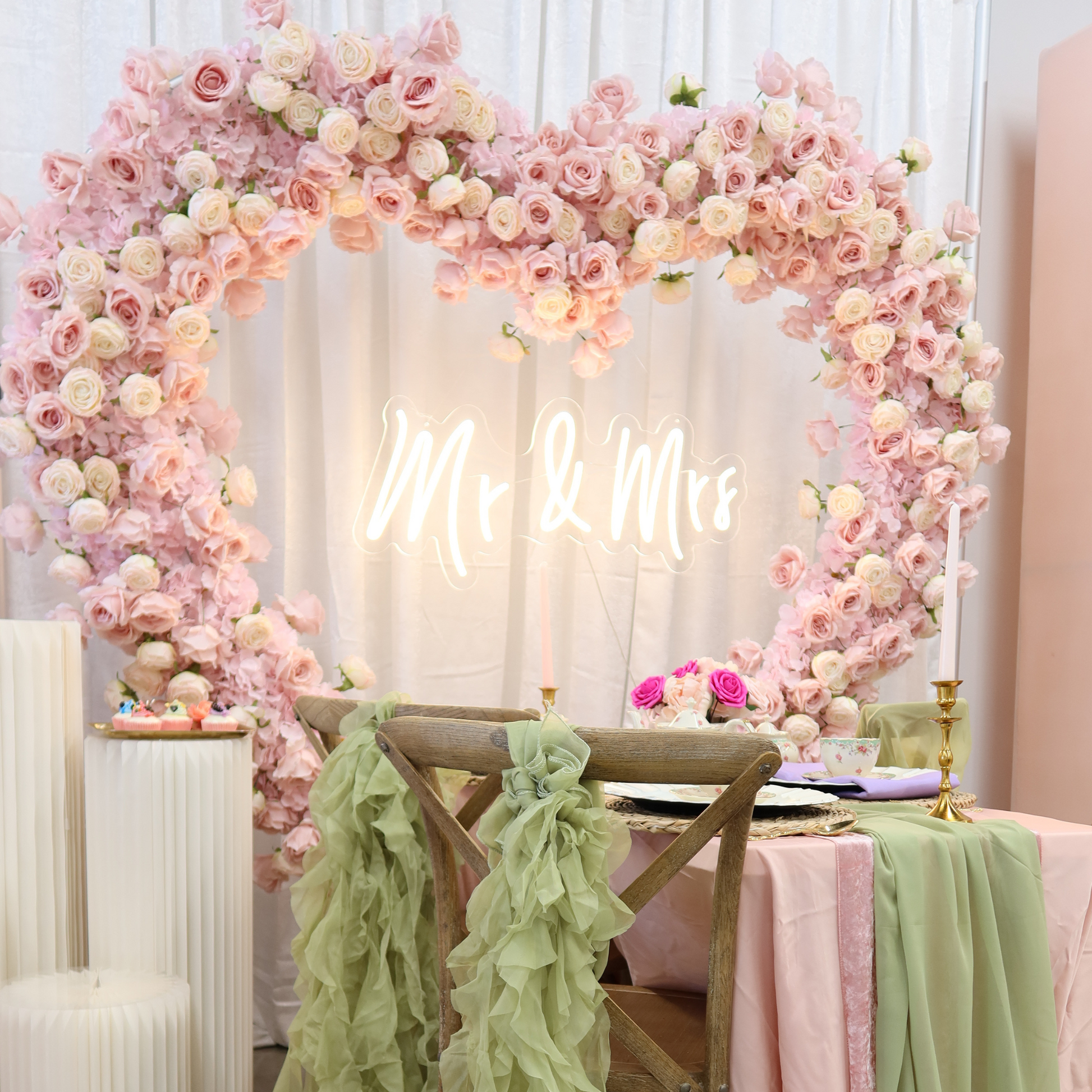 Mr & Mrs Neon Wedding Sign 88cm x 55cm - CV Linens