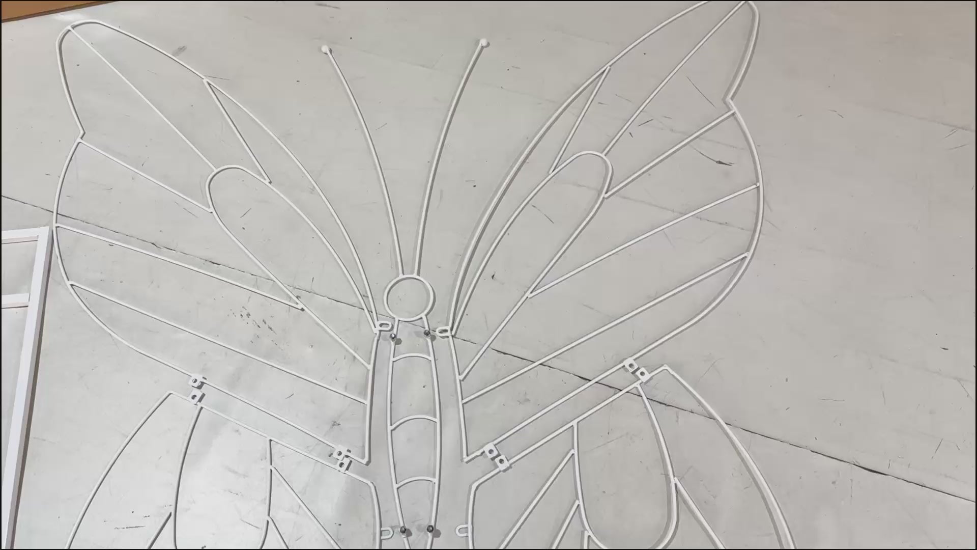 Butterfly Shape Backdrop Stand