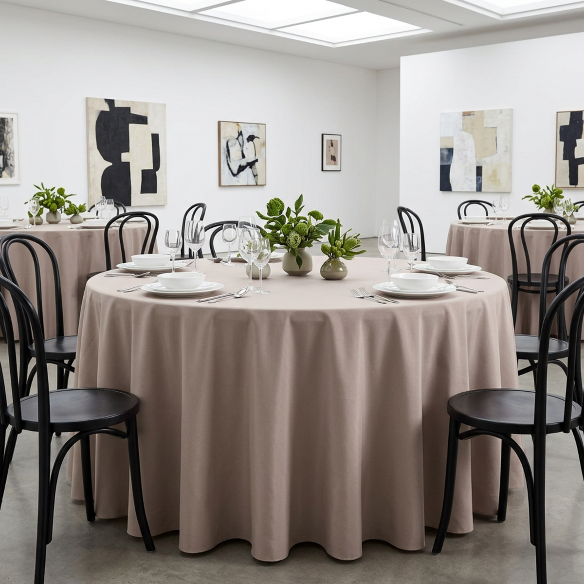 Taupe tablecloth at a contemporary gallery dinner