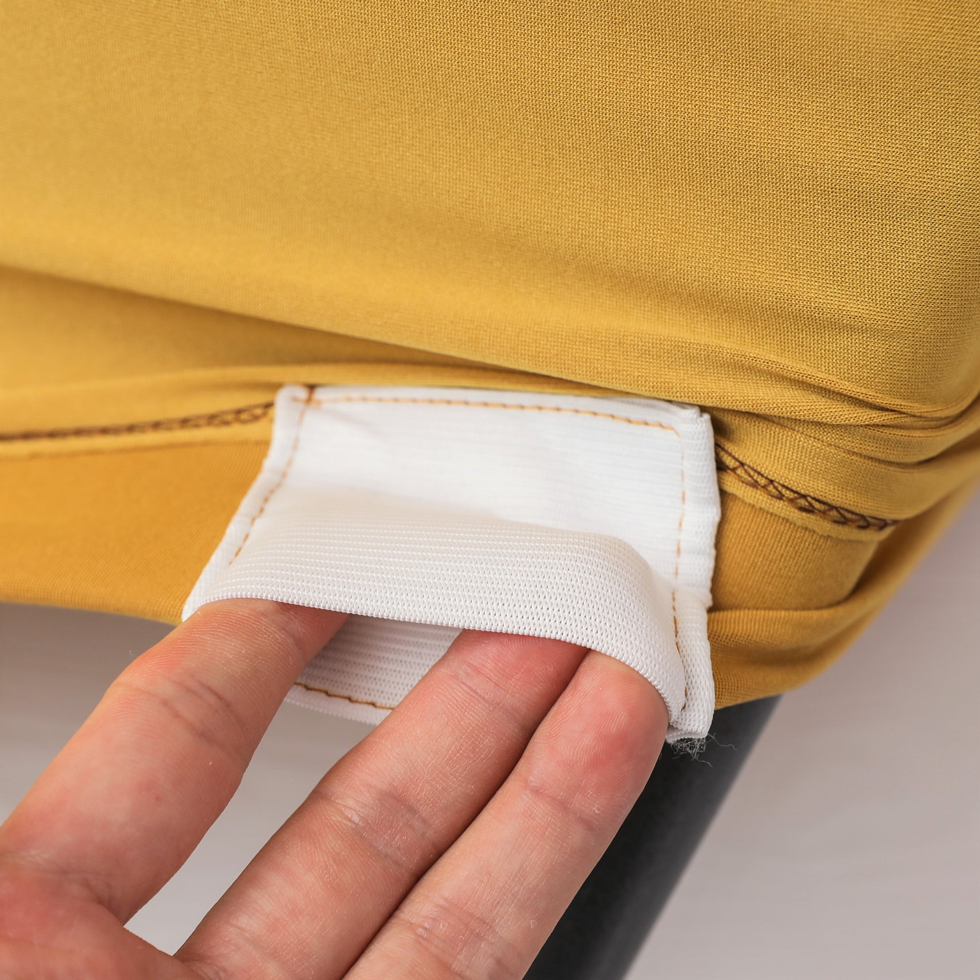 Shimmer Tinsel Folding Spandex Chair Cover - Gold– CV Linens