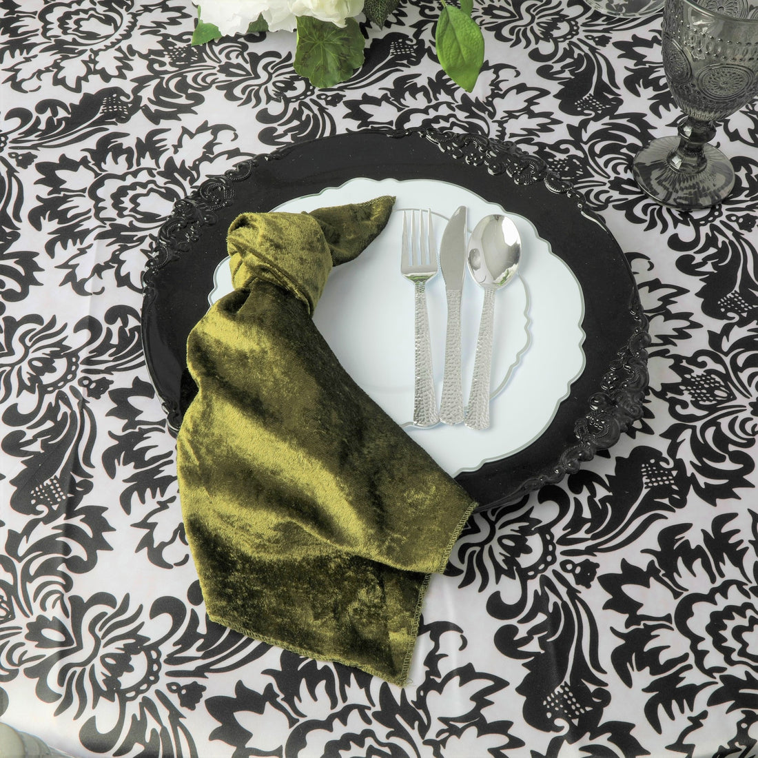 Velvet 20"x20" Linen Napkin - Olive Green - CV Linens™